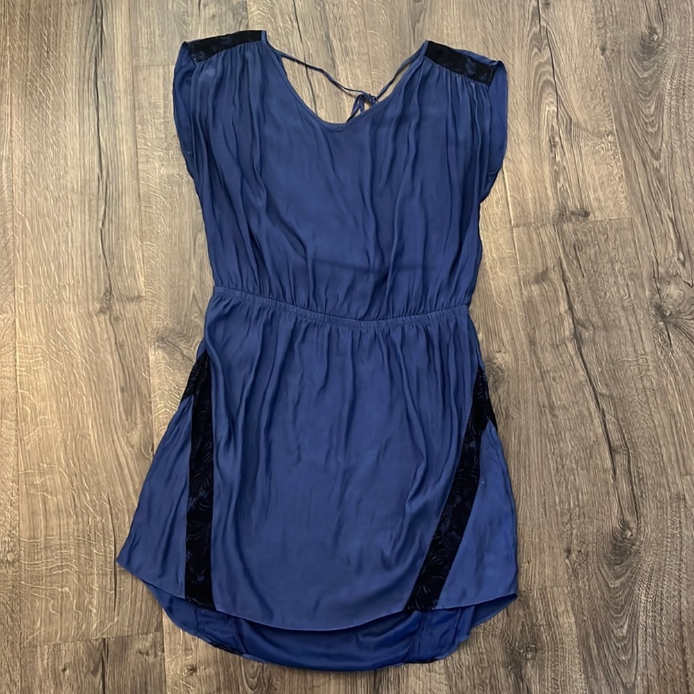 Womens Express Dress with Open V-Neck Back with Lace Detail